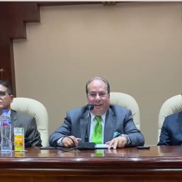 ندوة حماية بجامعه 6 اكتوبر